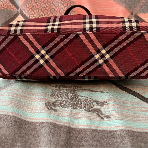 BURBERRY BLUE LABEL Check Nylon Red & Black - Picture 5 of 8